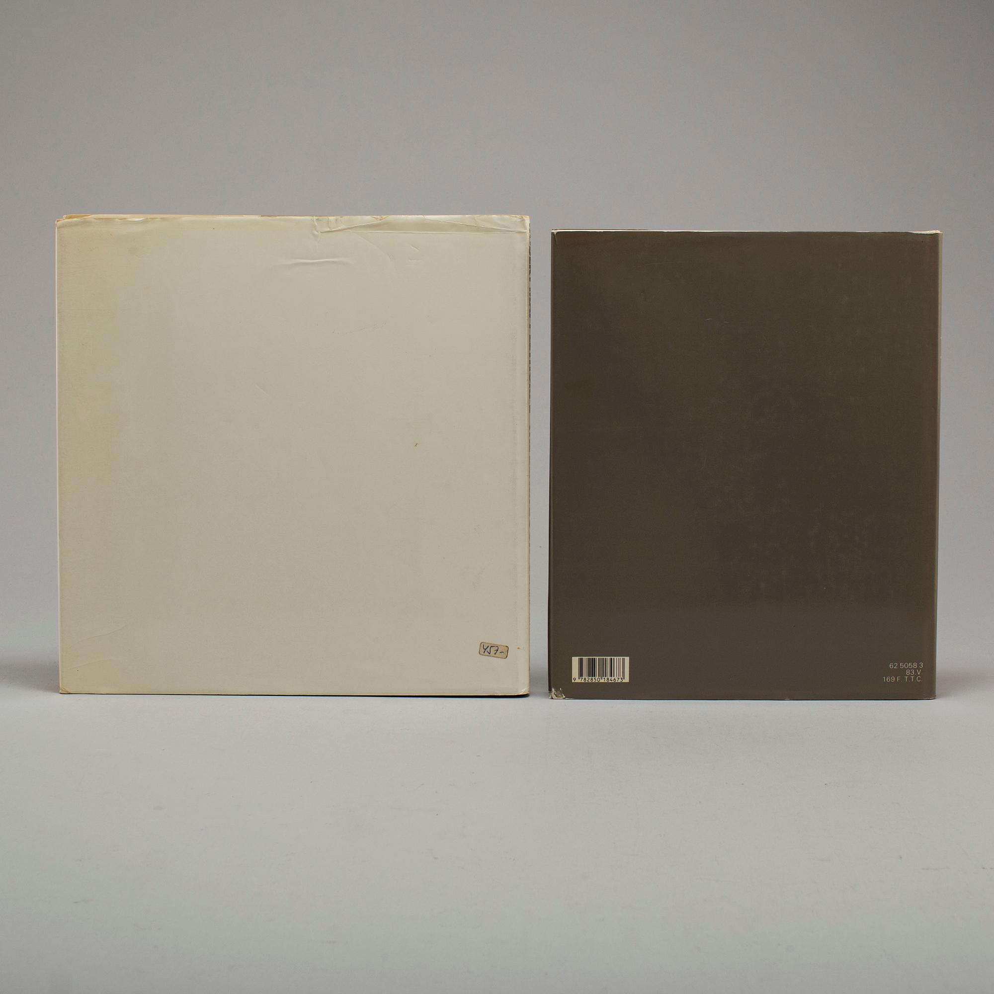 FOTOBÖCKER, 2 st Robert Mapplethorpe.