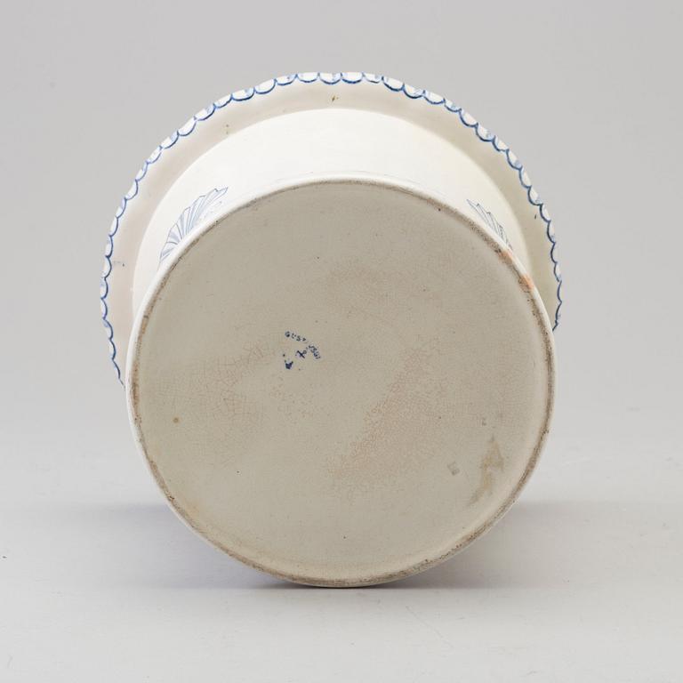 WILHELM KÅGE, a creamware plant pot from Gustavsberg, 1920's.