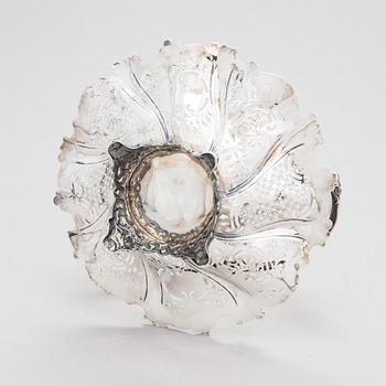 A Victorian sterling silver sweetmeat basket, maker's mark of Henry Wilkinson & Co, Sheffield 1855.