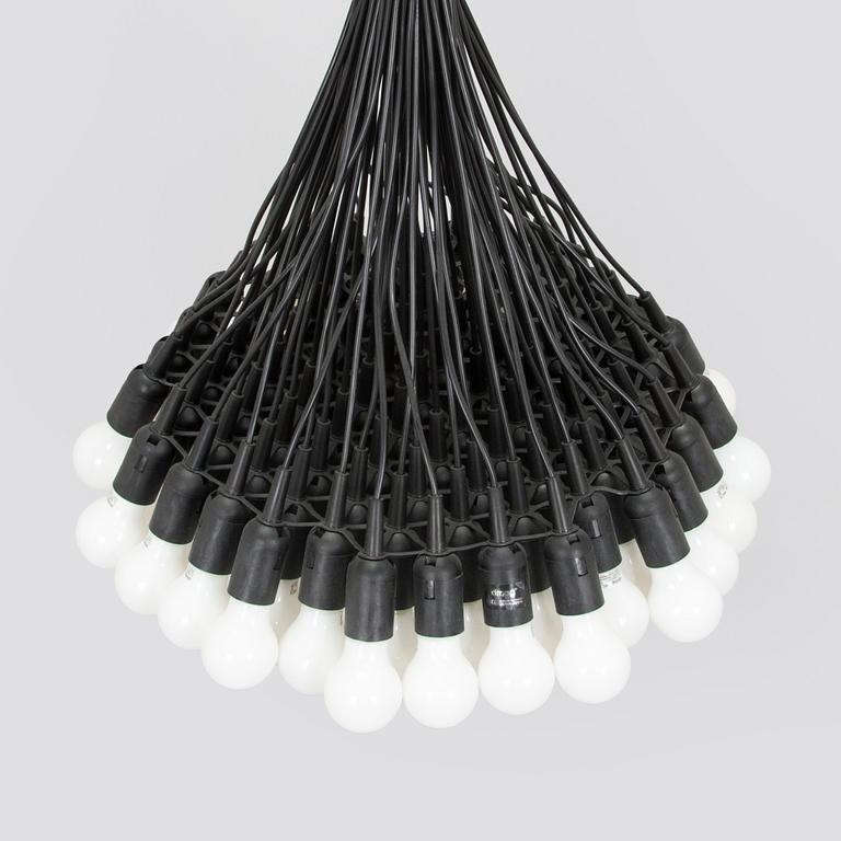 Rody Graumans, kattovalaisin, "85 lamps", Droog Design, Hollanti, 2000-luku.