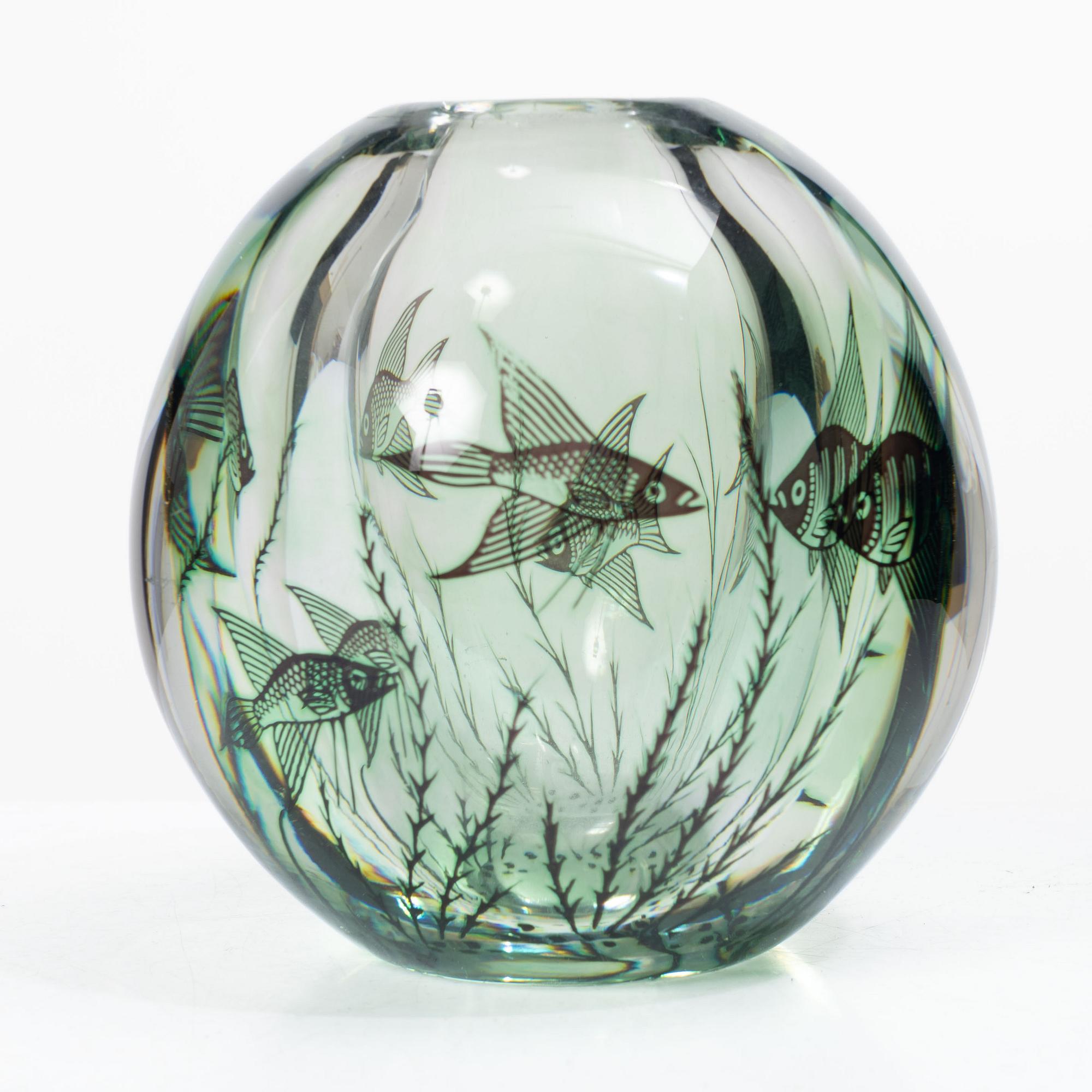 Edward Hald, a Fish Graal vase, Orrefors.