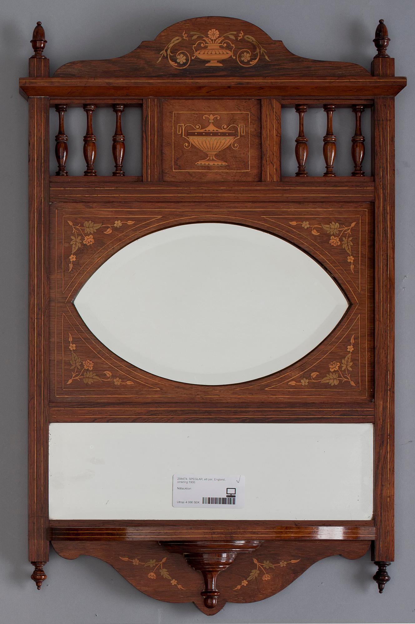 SPEGLAR, ett par, England, omkring 1900.