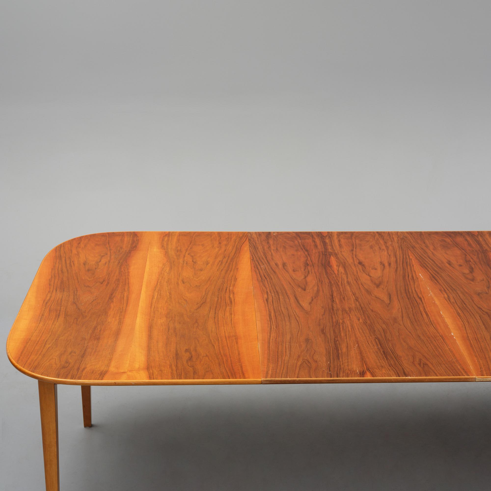 Josef Frank, a dining table, model B 947, Svenskt Tenn, pre 1985.