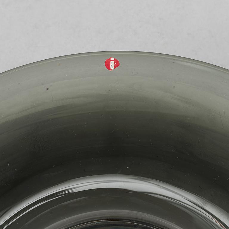 Timo Sarpaneva, a 'Cardinal's hat' glass bowl, Iittala, signed and dated -57.