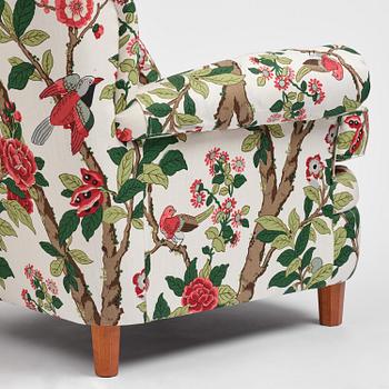 Josef Frank, a pair of armchairs model 336, Firma Svenskt Tenn, 2017.