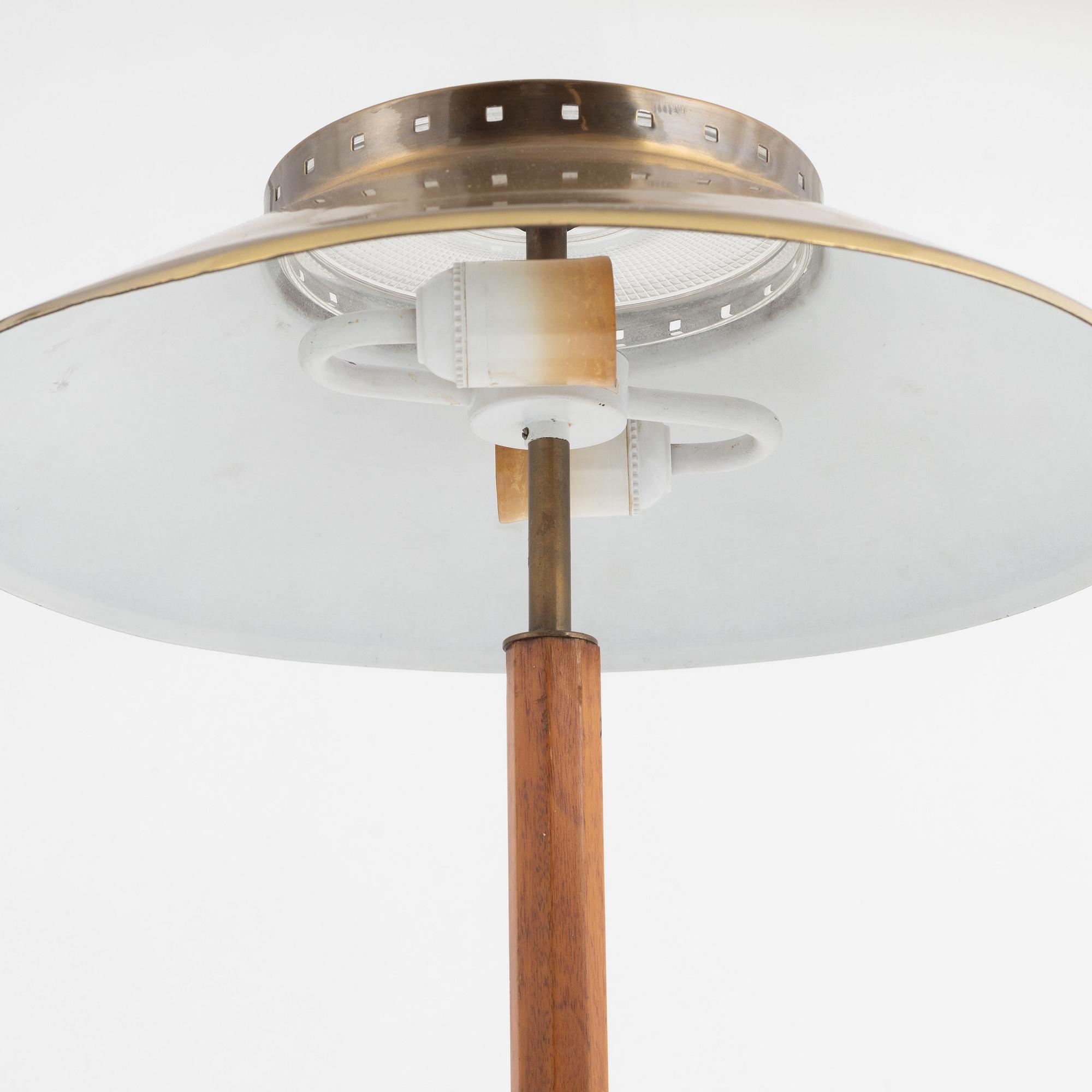Boréns, a table lamp, model "B8445", Borås, Sweden 1940s. Provenance Sven Lundh.