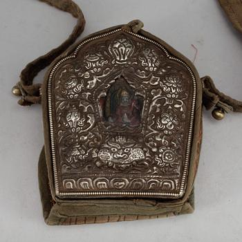 AMULETTER, 2st, Tibet, 1900-tal.