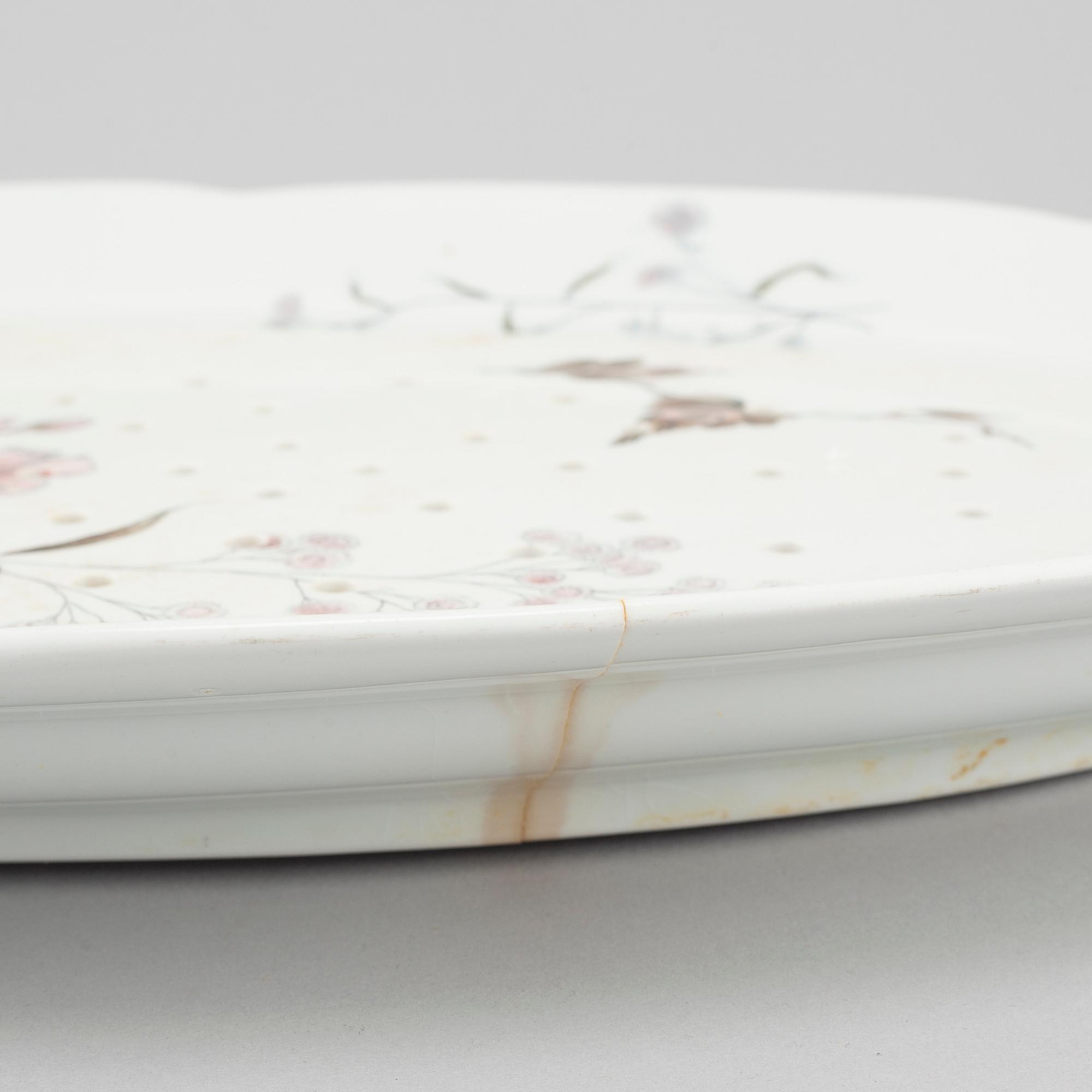 98 pieces of earthenware tableware from Rörstrand, model "Risa", produced between 1888- 1908.