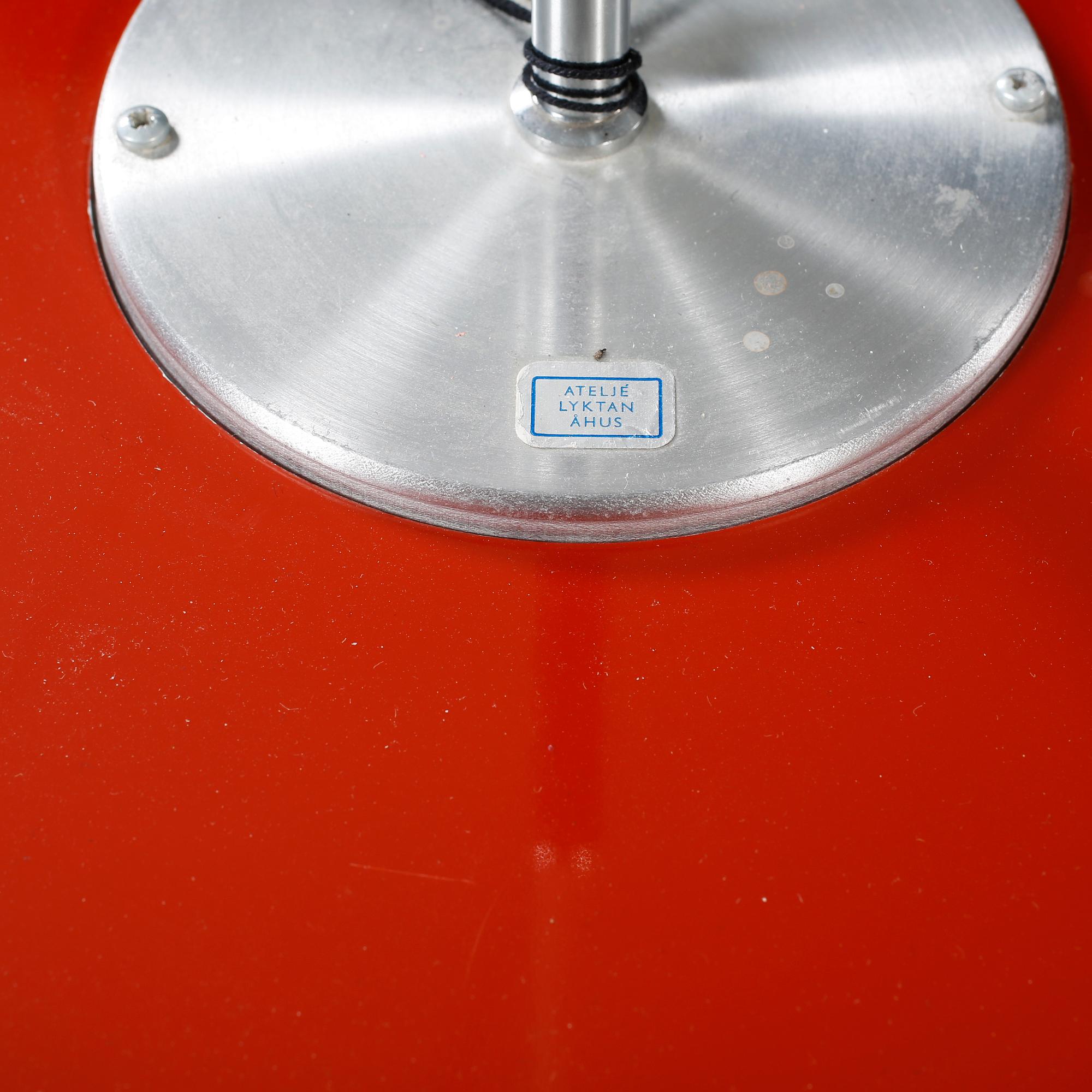 TAKLAMPA, "Bumling", Anders Pehrson, Ateljé Lyktan, Åhus, 1900-talets andra hälft. Höjd ca 30 cm.