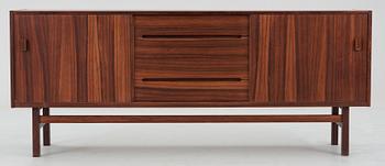 SIDEBOARD, "Arild", Nils Jonsson, Troeds industrier, Bjärnum. 1900-talets mitt.