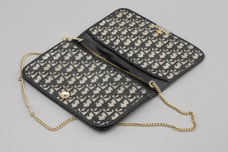HANDVÄSKA, SKÄRP samt LÅS, Christian Dior, Paris.