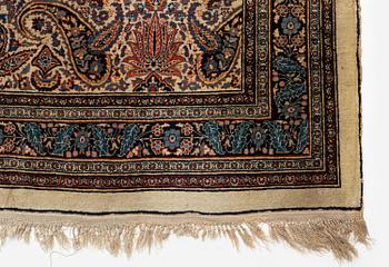 Matta, antik Täbris, nordvästra Persien, ca 648 x 435 cm.