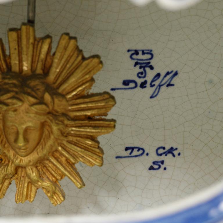 Bordspendyl, fajans, Delft, Holland, sent 1800-tal.