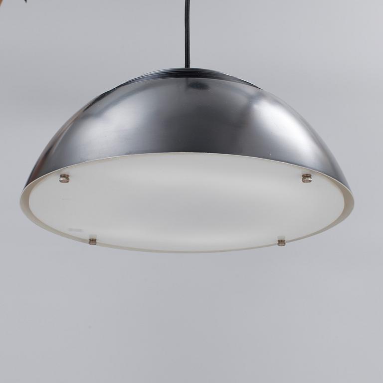 TAKLAMPA, aluminium, "AJ-pendel", Arne Jacobsen för Louis Poulsen.