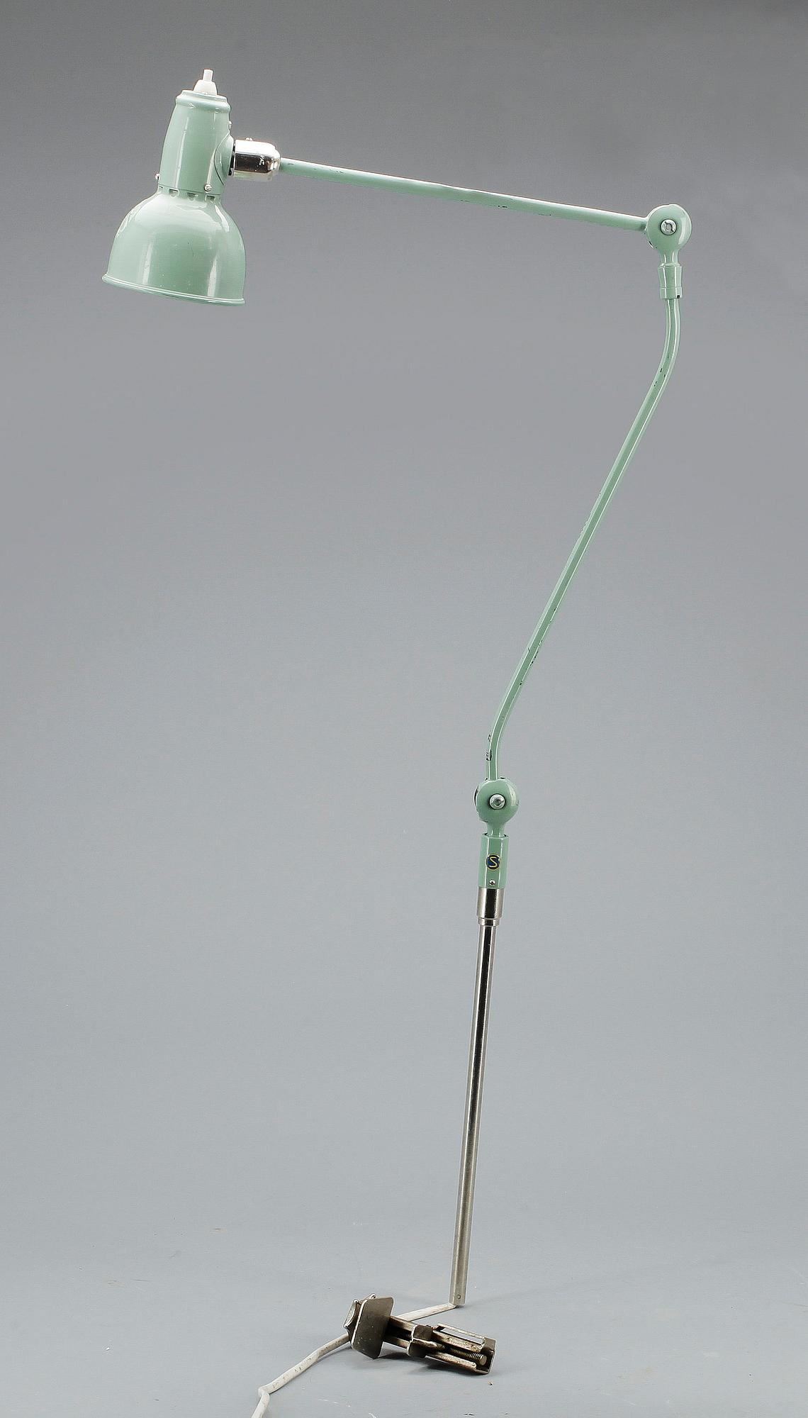 LAMPA, Triplex lillpendel, Johan Petter Johansson, 1900-talets första hälft.