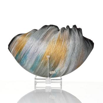 Mary Ann Toots Zynsky, a filet-de-verre glass bowl, Seattle, USA.