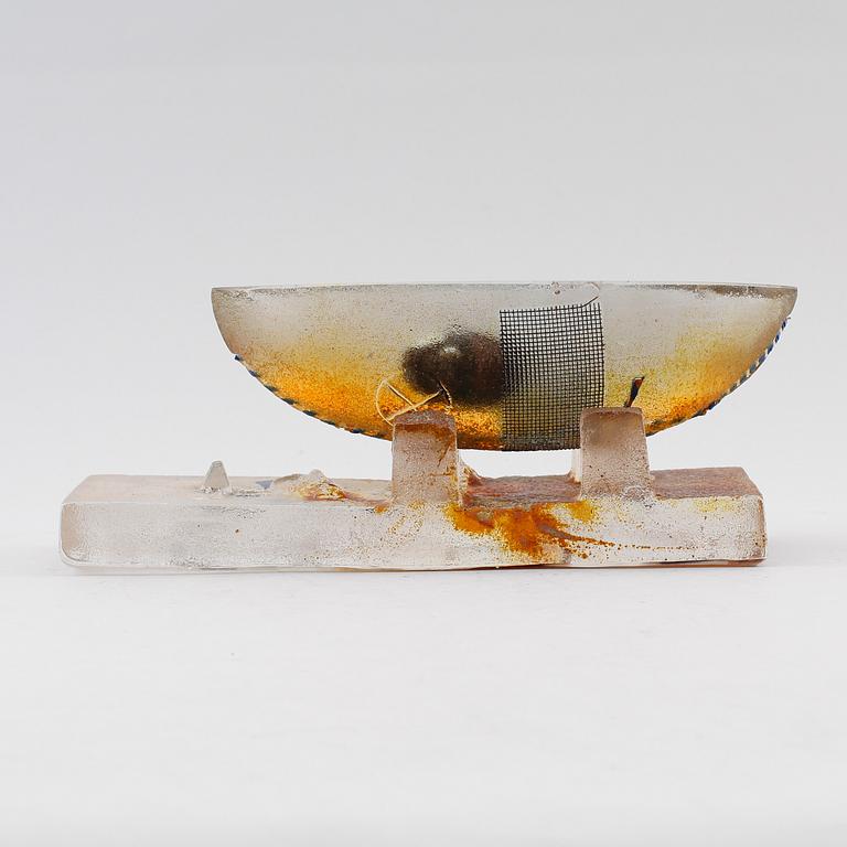 BERTIL VALLIEN, skulptur, glas, Kosta Boda, signerad.