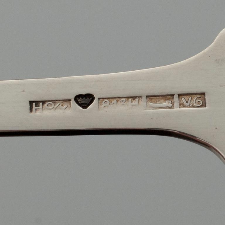 FÖRLÄGGARE, silver, Musslan, Hopea Oy, Helsnigfors. Vikt 111,2 g.