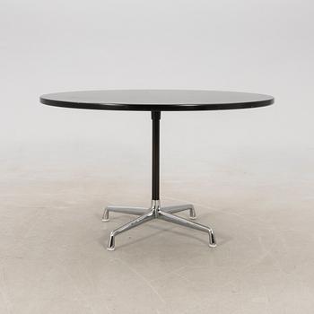 Charles & Ray Eames, dining table, second half of the 20th century.