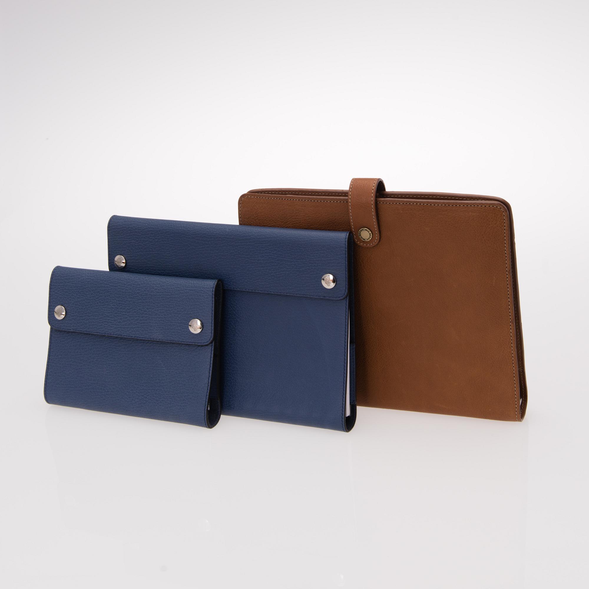 MULBERRY, FILOFAX SAMT TVÅ OMSLAG.