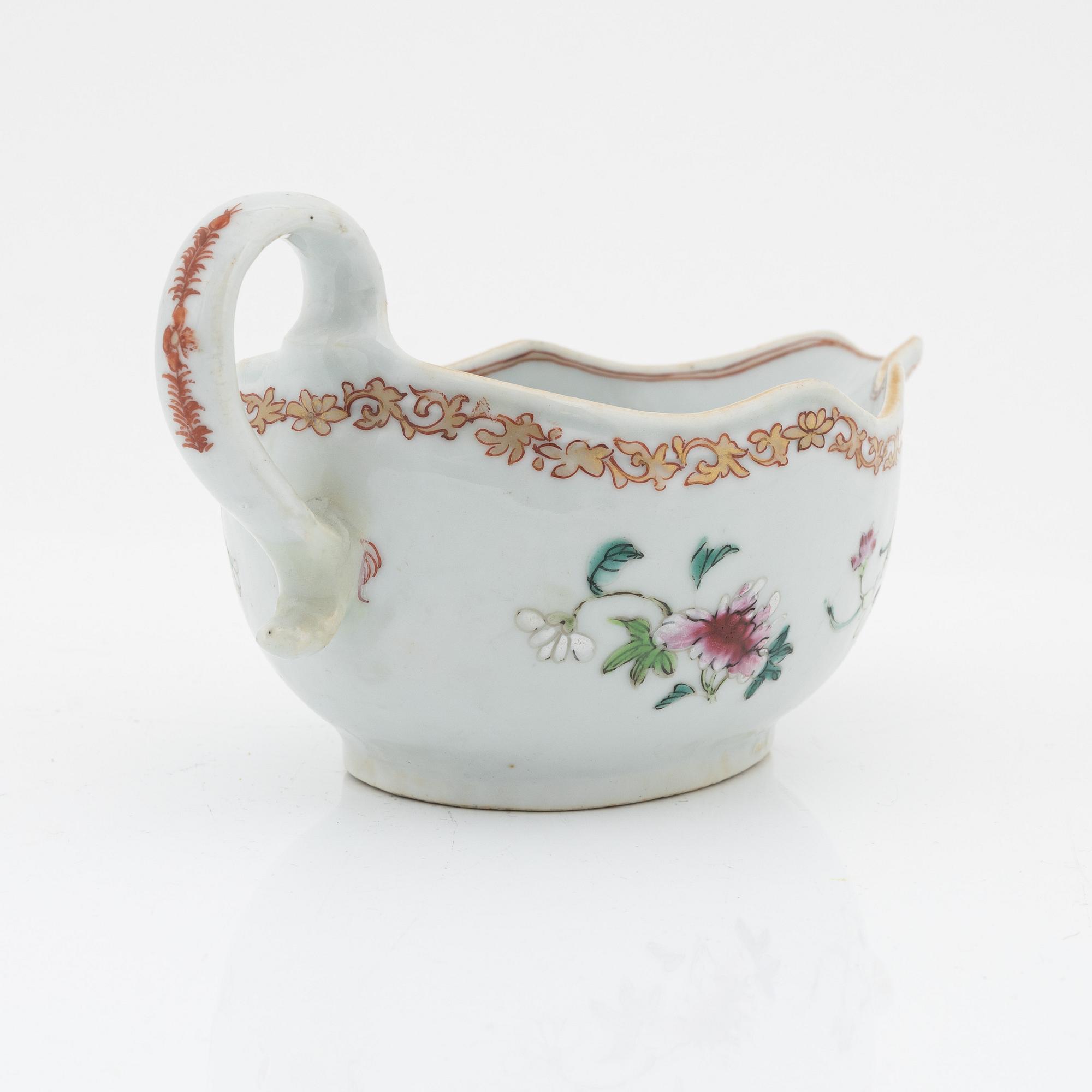 A famille rose sauce boat, Qing dynasty, Qianlong (1736-95).