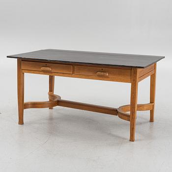 Skrivbord, 1900-talets främre hälft.
