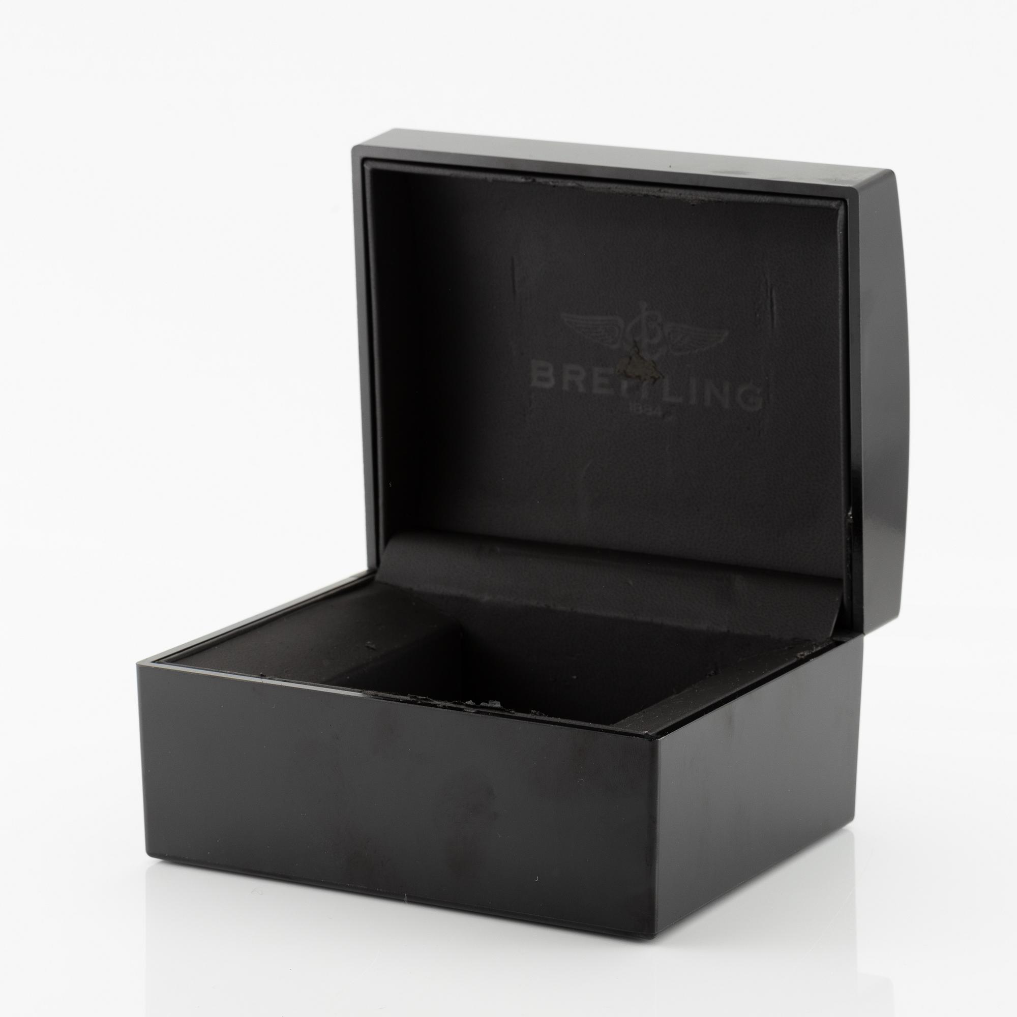 Breitling, Chronomat Evolution, chronograph, wristwatch, 43.7 mm.