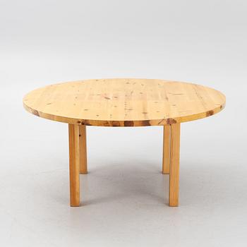 A dining table, second half of the 20th Century.