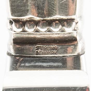 Johan Rohde, carving knives, a pair, sterling silver, "Konge/Acorn", Georg Jensen, Denmark, after 1945.