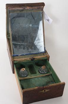 LÅDSPEGEL, 1700-tal.