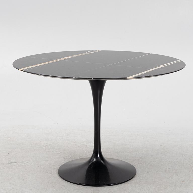 Eero Saarinen, matbord, ”Tulip", Knoll Studio.