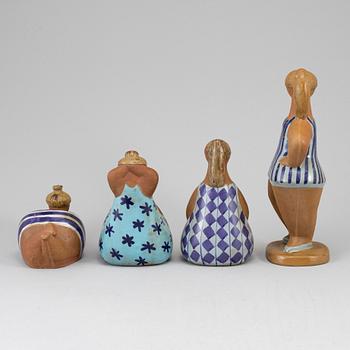 LISA LARSON, figuriner, 4 st, stengods, ABC-flickorna, Gustavsberg, 1958-73.