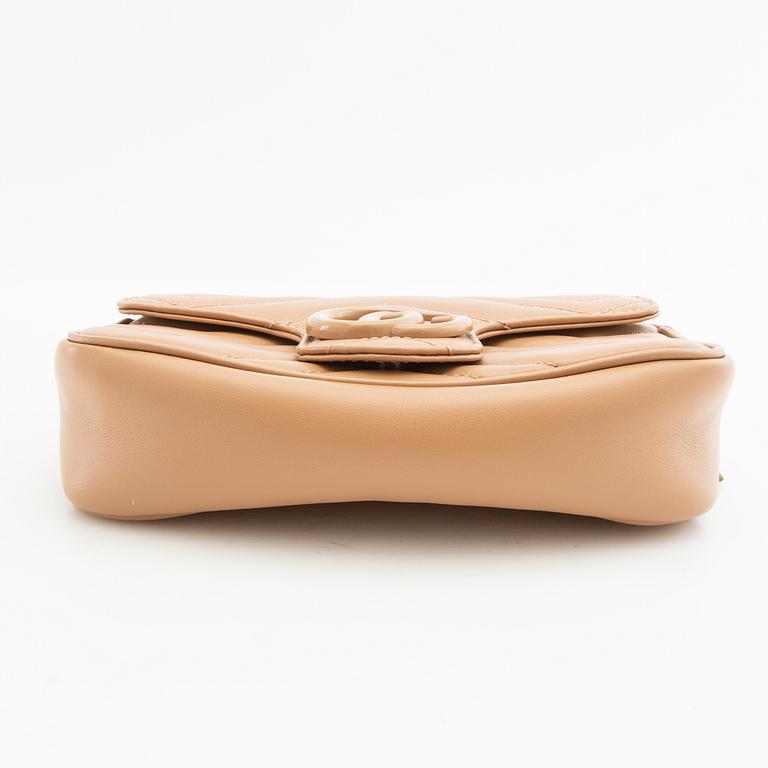 Gucci bag "Marmont mini".