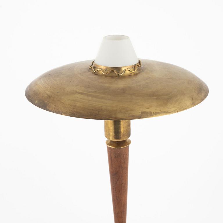 Hans-Agne Jakobsson, bordslampa, modell "2932", Karlskrona Lampfabrik, 1950-tal.