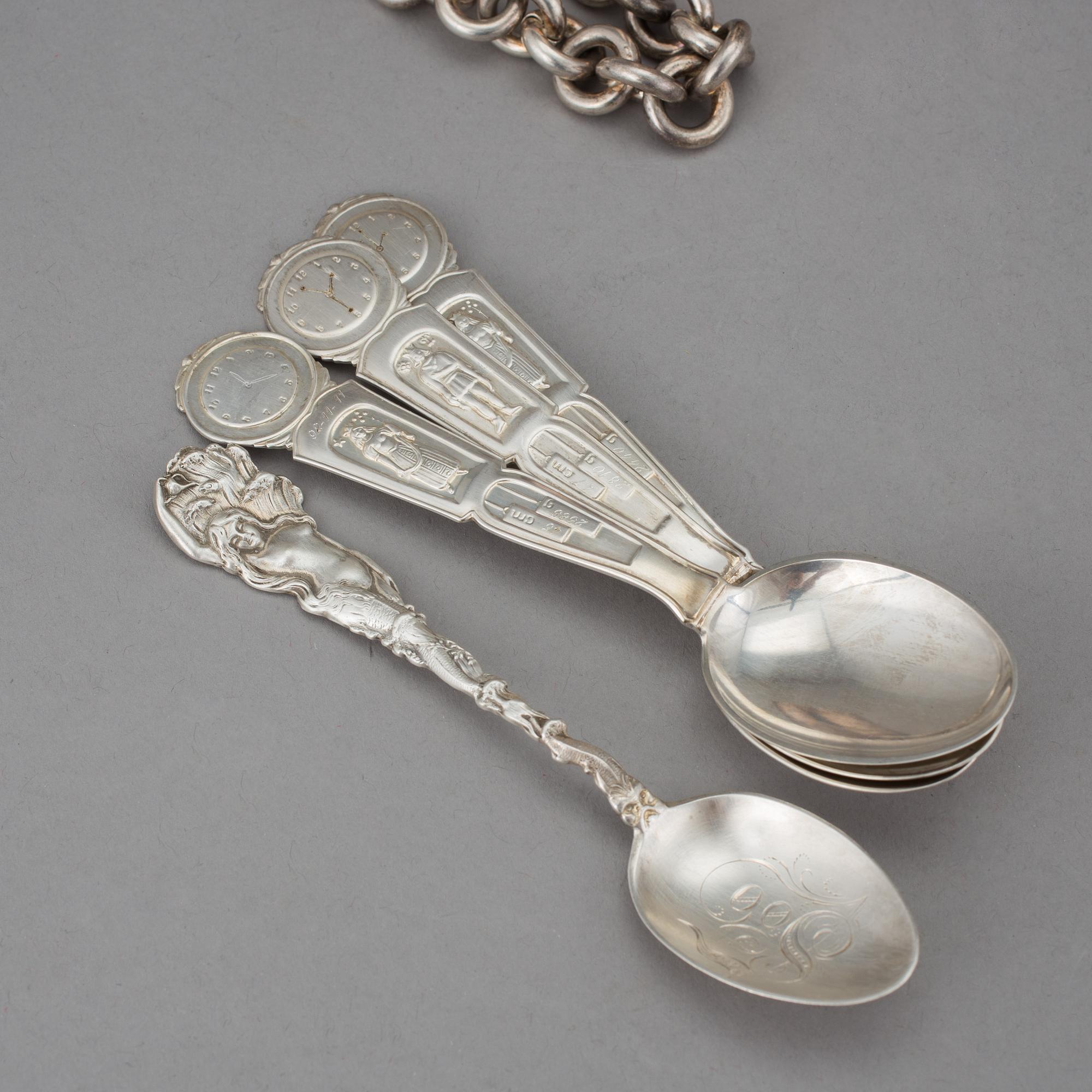 PARTI SILVER, 21 delar, mestadels Sverige, 17-1900-tal. Vikt ca 580 g.