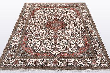 A carpet, silk Kashmir, ca 260 x 172 cm.