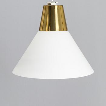Lisa Johansson-Pape, taklampa, modell 71-127, Stockmann Orno 1900-talets mitt.