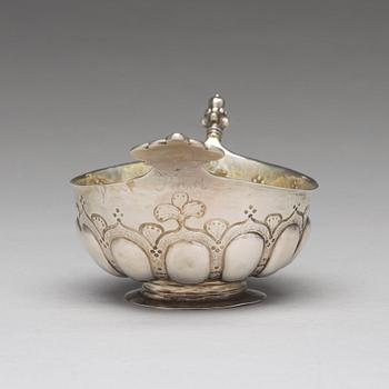 A Swedish 18th century parcel-gilt silver brandy bowl, mark of Hans Jacob Schmit, Karlskrona 1718.