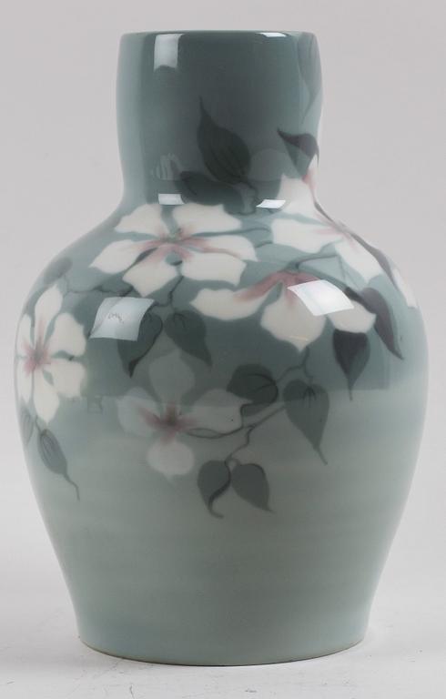 VAS, porslin, jugend, Nils Emil Lundström, Rörstrand.  1900-talets början.