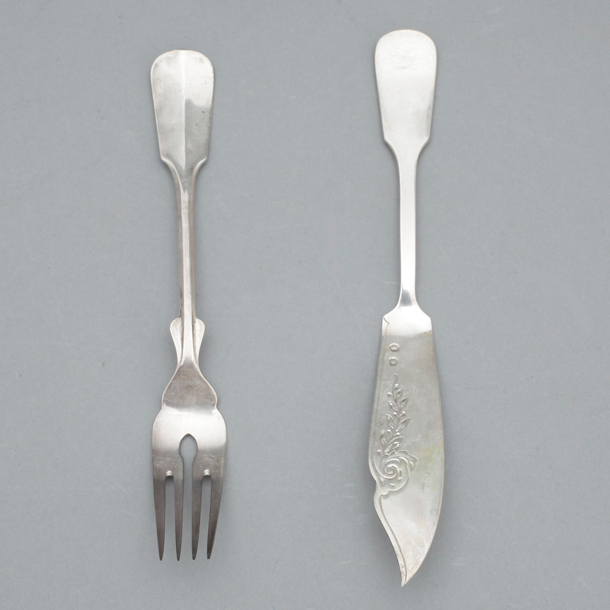 FISKBESTICK, 24 delar, silver, Österrike-Unger, tidigt 1900-tal. Vikt ca 1139 gram.