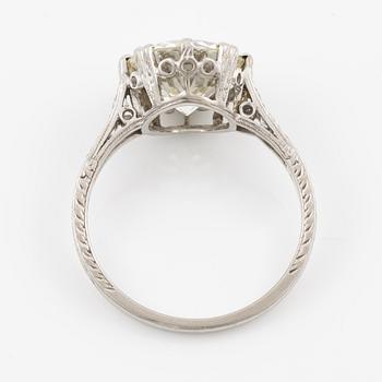 Ring, platinum with a brilliant-cut diamond approximately 3.50 ct.