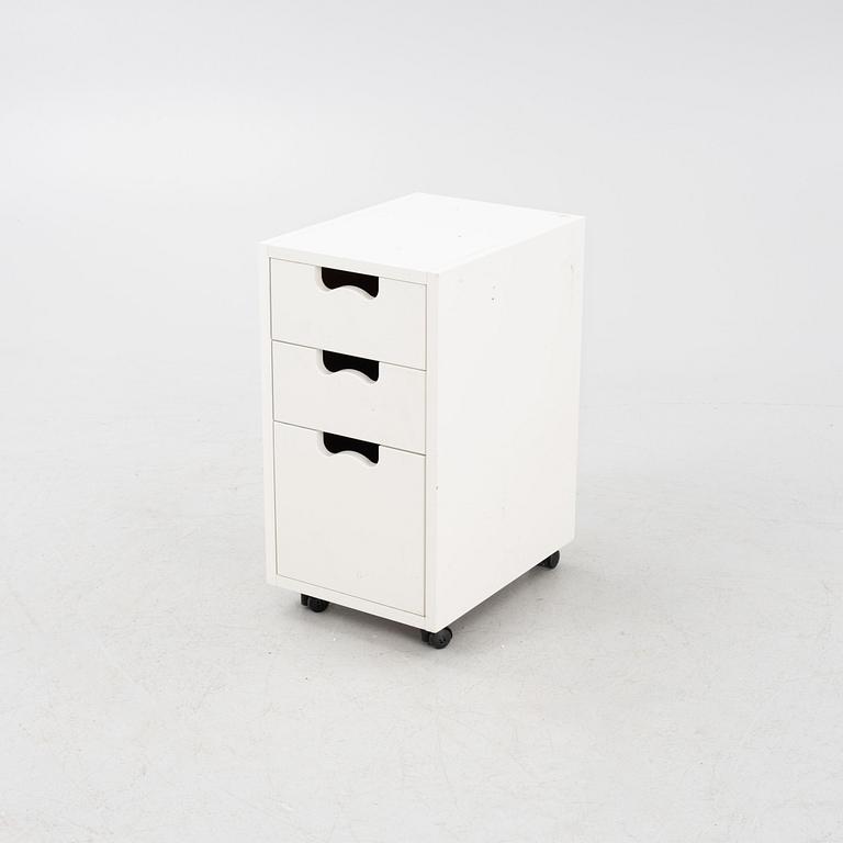 Jonas Bohlin and Thomas Sandell, a 'Snö' bedside table, Asplund.