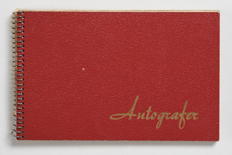 Lotte Laserstein, 10 små skissblock med teckningar.