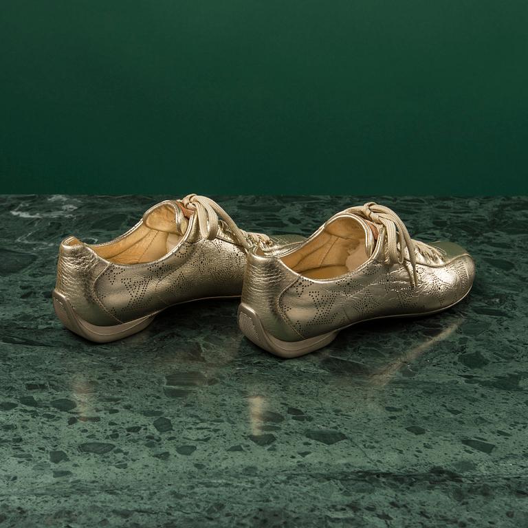 SKOR, Louis Vuitton, storlek 37.