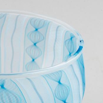 Tobias Møhl, a glass bowl, Ebeltoft, Denmark, dated 2001.