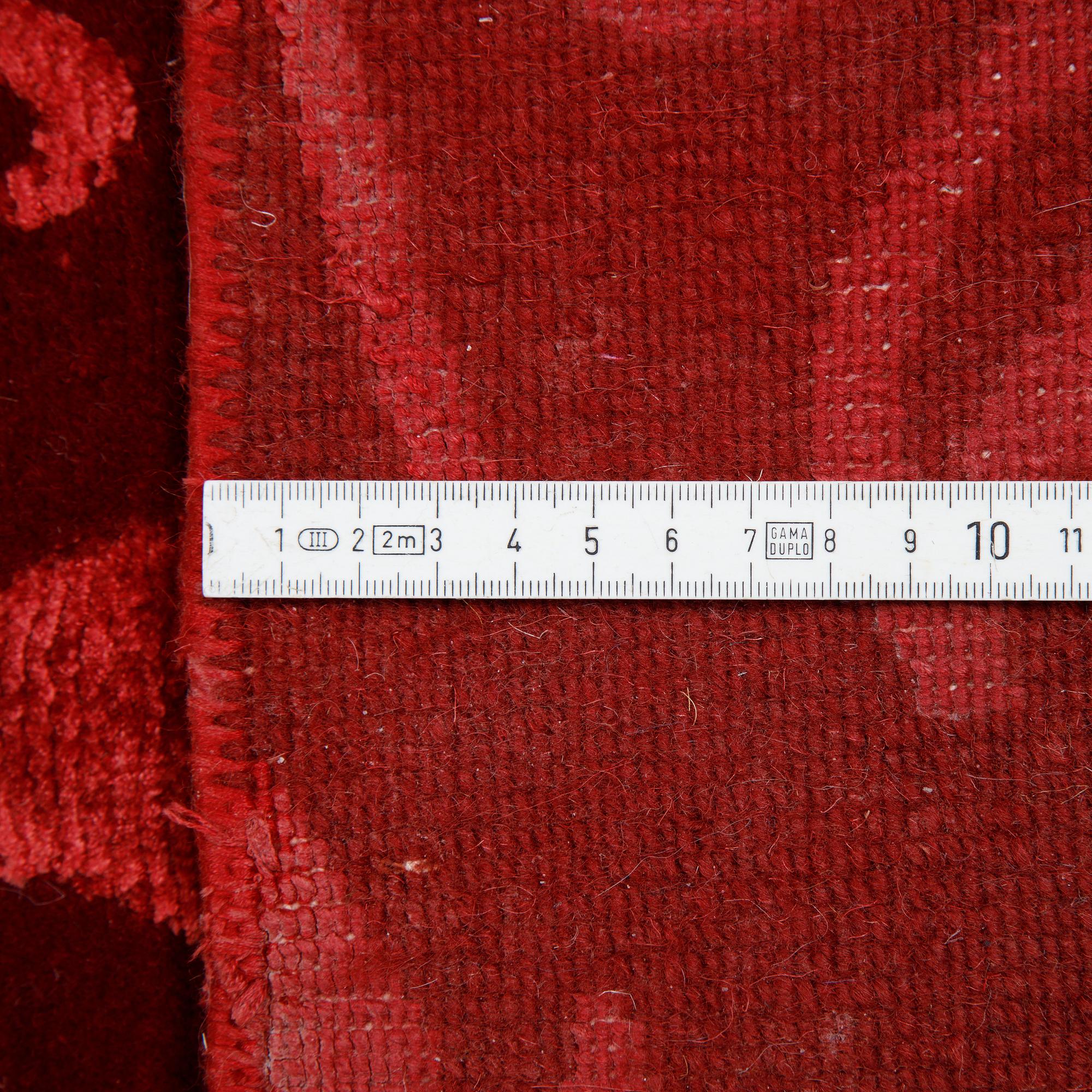 A carpet, India, wool  and  bambo  silk, ca 300 x 200 cm.
