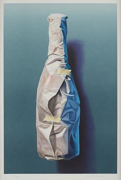 Yrjö Edelmann, Wrapped Moët & Chandon.