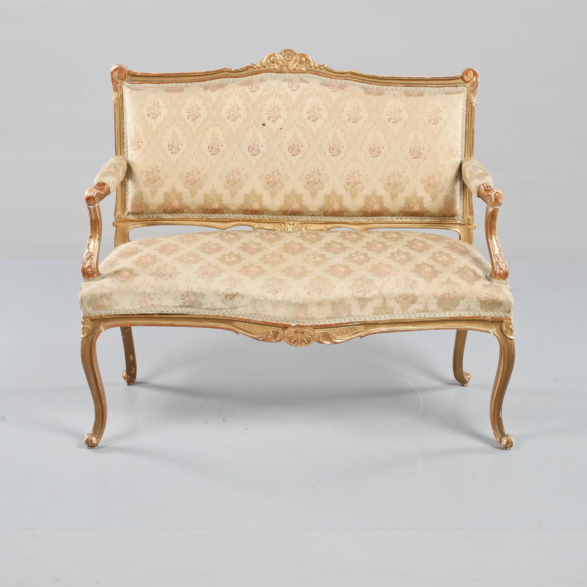 SOFFA, Louis XVI-stil, omkring 1900.
