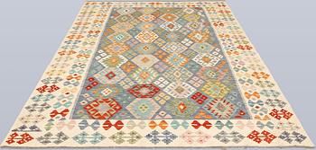 A Kilim rug, approx. 290 x 203 cm.