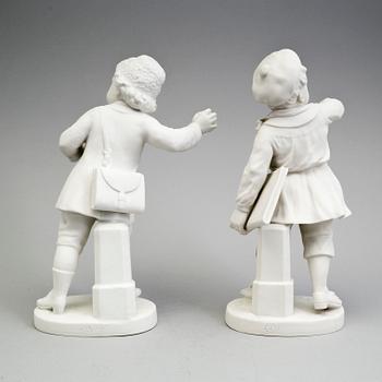 TWO PARIAN FIGURES, Gustafsberg 1911.